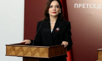 Ministrja Spiropali për vizitë zyrtare në Shkup