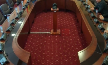 Seanca e tri komisioneve kuvendore 