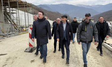 Николоски: Со сложени инженерски зафати кои за првпат се користат во регионот ќе го доизградиме автопатот Охрид-Кичево