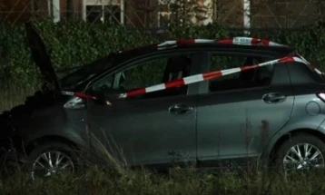 Автомобил удри во толпа на холандска парада, деветмина повредени