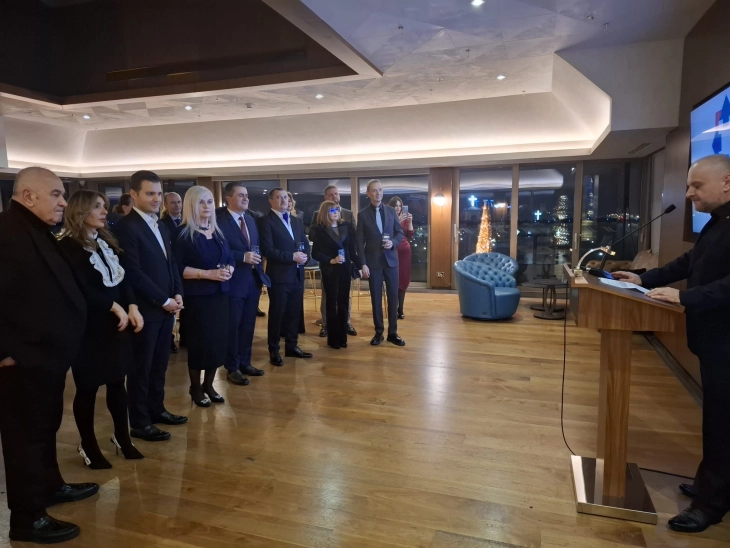 Новогодишен коктел на Клубот на почесни конзули