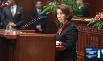 Сиљановска - Давкова: Потребен е национален консензус и гаранции за евроинтеграциите