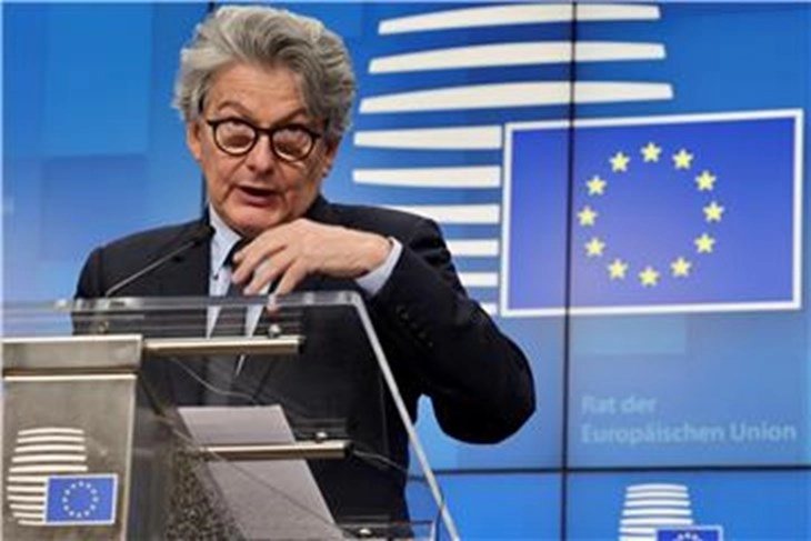 US imposes entry bans on five Europeans over alleged censorship