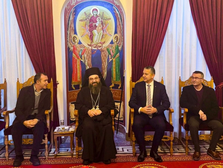 Делегација на МАЕИ на традиционалниот божикен прием во  митрополијата во Корча