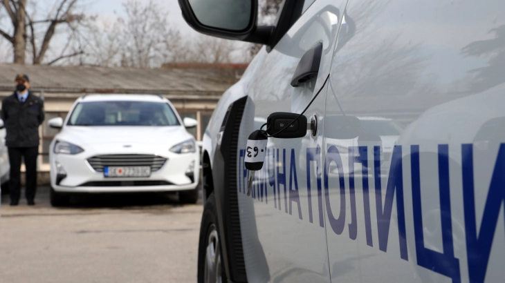 Mickoski dhe Toshkovski në promovimin e automjeteve të reja të policisë