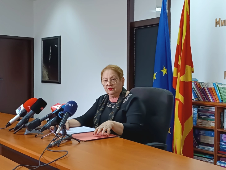 Janevska në Konferencën mbi edukimin formal të nxënësve në trajtim afatgjatë spitalor