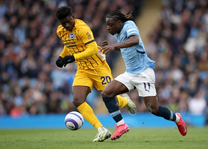 Манчестер Сити тргнува по нов играч од средниот ред