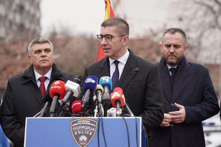 PM: Three foreign companies to invest, negotiations under way with ten foreign companies