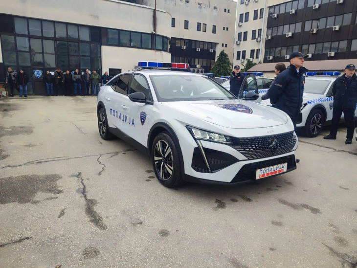 Interior Ministry buys 120 police cars equipped with modern tetra systems