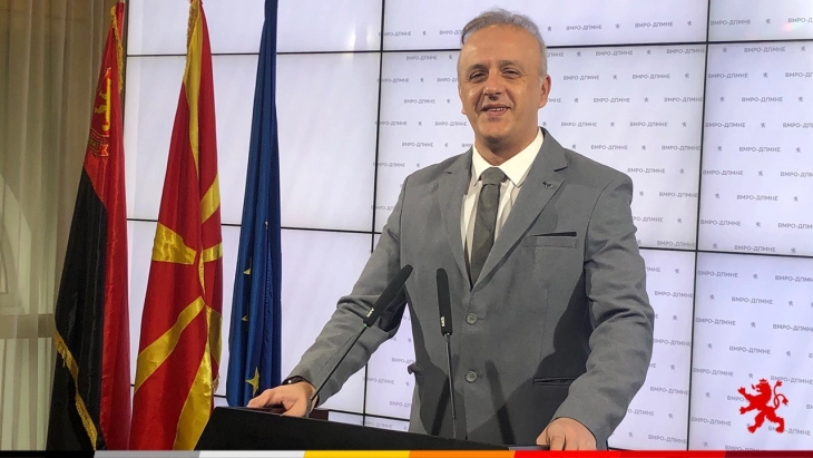 Јаревски: Парламентарното мнозинство ќе ја поддржи Владата за набавка на пет електрични локомотиви