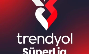 Нови апсења за местење натпревари и обложување во Турција