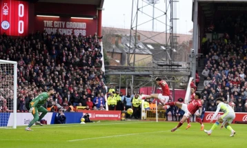 Манчестер Сити со голема победа до првото место во Премиер лигата
