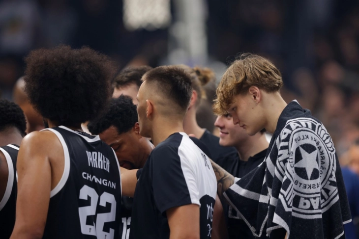 Тројца играчи си заминуваат од КК Партизан