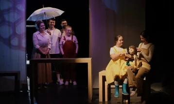 Премиера на претставата „Која е Лорет“ во Театарот за деца и младинци – Скопје