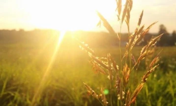 Студено утро, сончев ден – температури до 12 степени