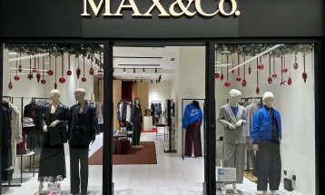 Празнични попусти на ексклузивни брендови за совршен стил само во Рамстор Мол