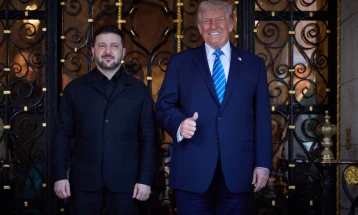 Zelenski: Bisedime me Trampin për shpërndarje të trupave amerikane në Ukrainë, vendimi është i SHBA-së