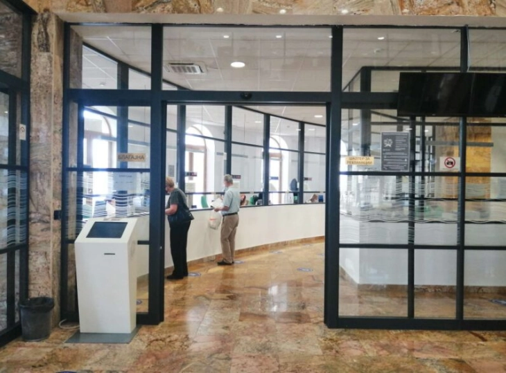 Sportelet dhe operatorët në Drejtorinë e NP 