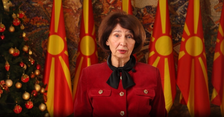 Presidentja Siljanovska-Davkova me mesazh për paqe dhe të ardhme evropiane në Vitin e Ri 2026