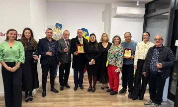 Традиционален новогодишен прием во амбасада во Тирана, за првпат доделени признанија за високо вреднување