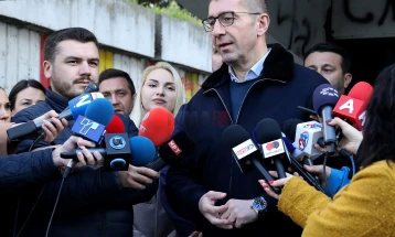 Премиерот Мицкоски во работна посета на Општина Кавадарци