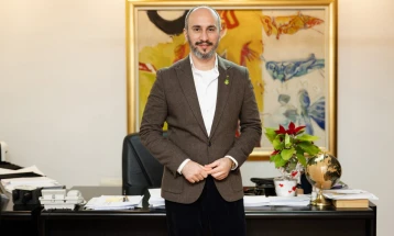 Градоначалникот на Велес Марко Колев со честитка до граѓаните за Новата 2026 година