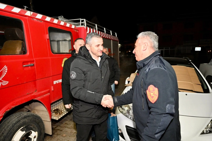 Меља ги посети дежурните служби на институциите од посебен интерес во општина Дебар