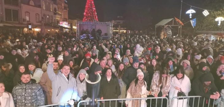 Спокојна и весела новогодишна ноќ во Охрид