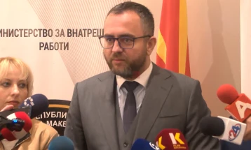 Тошковски: Два тешки случаи ја одбележаа новогодишната ноќ, безбедносната состојба стабилна