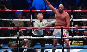 Фјури најави враќање во рингот: Нема ништо подобро од удирање луѓе во лице за пари