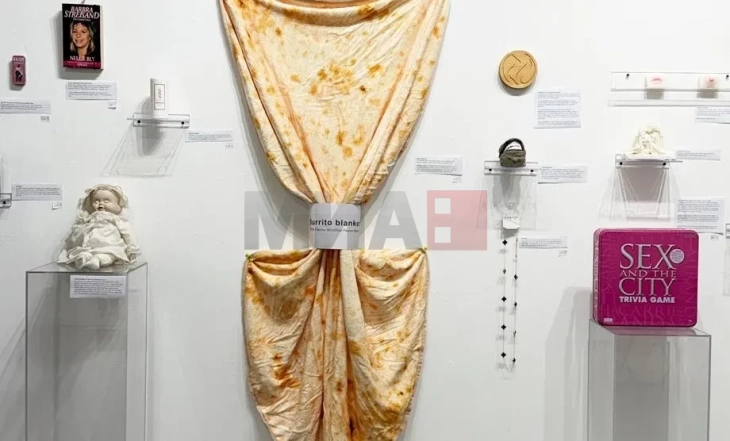 Музеј на лоши подароци отворен во Канада: Лошото за еден- вредно за друг