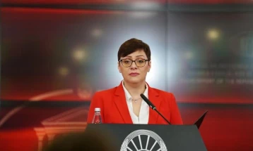 Димитриеска-Кочоска задоволна од наплатата на даноците, послаба е кај неданочните приходи и акцизите