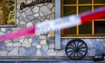 Сопственикот на барот во Кран-Монтана има криминално досие за подведување во Франција