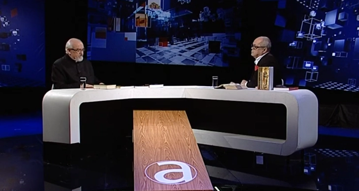 Со проф. д-р Ратомир Гроздановски за раѓањето на Исус и разликите во евангелијата, за тоа дали Исус е роден во време на Ирод или во време на Квириниј, дали имало колеж на децата и бегство во Египет...