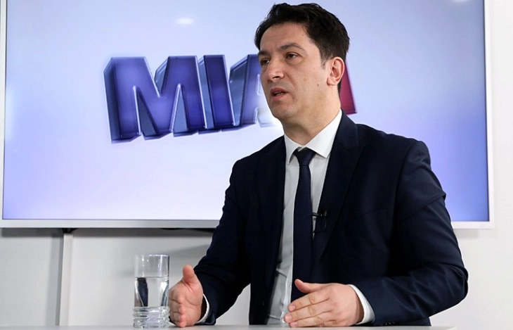 Сали со честитка за Божик: Нека овој свет ден биде повод за духовно размислување што ќе ја зацврсти општествената хармонија и соживотот 