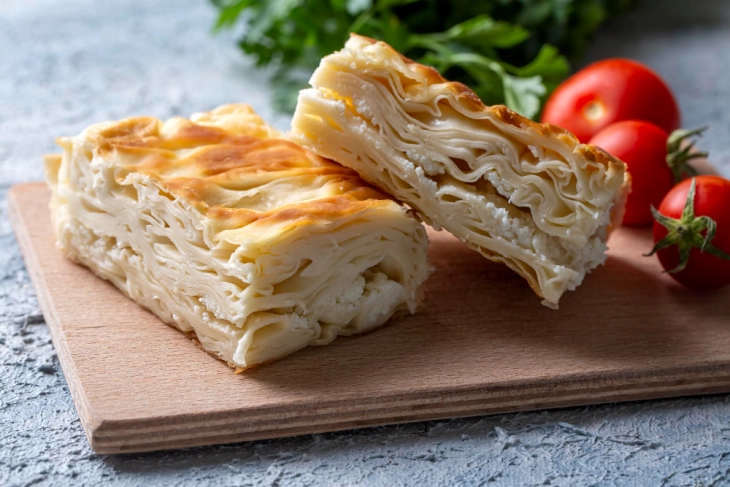 Гибаница со сирење