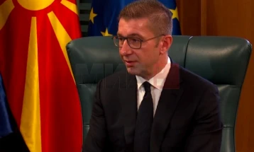 Mickoski: Me ndryshimet në Kodin Penal, LSDM dhe BDI krijuan mundësinë për t'u amnistuar, duke kontaminuar kështu gjyqësorin
