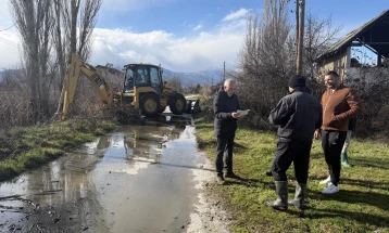 Битолските јавни претпријатија ги санираат последиците од поплавите