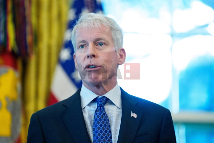 САД: Кина може да тргува со Венецуела, но контролата мора да остане во рацете на Вашингтон