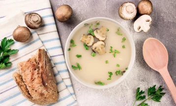 Домашна крем супа од печурки