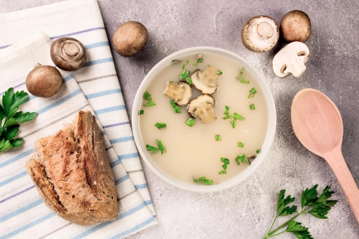 Krem supë me kërpudha e bërë në shtëpi