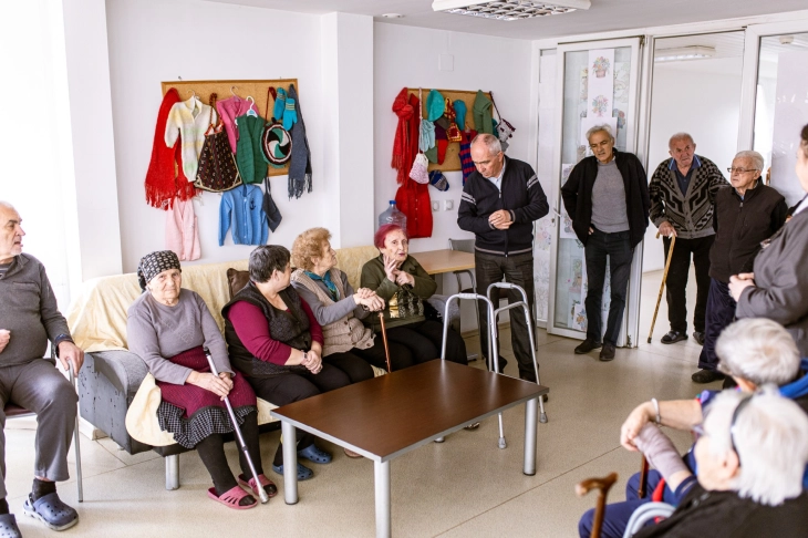 Градоначалникот Тони Коњановски го посети Домот за стри лица „Сју Рајдер“