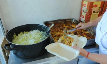 Ранливи категории граѓани од Куманово можат да се пријават за користење бесплатен оброк