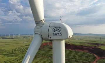 Кинезите испорачуваат турбини во Србија за најголем ветропарк во Источна Европа, вреден 495 милиони евра