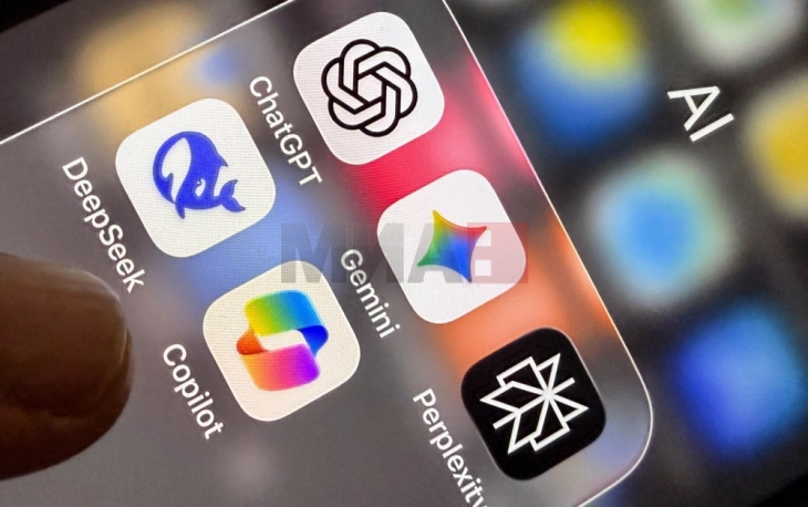 Епл го избра моделот на ВИ на Гугл, Џемини, за новата генерација на асистентот Сири