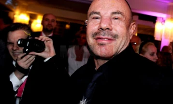 Висока мода на мразот на Гренланд: 39 години подоцна