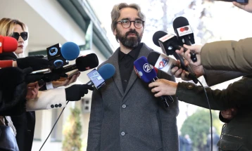 Апасиев пред лидерската: Очекувам конструктивен дијалог, остануваме на барањата за измени на Изборниот законик и една изборна единица