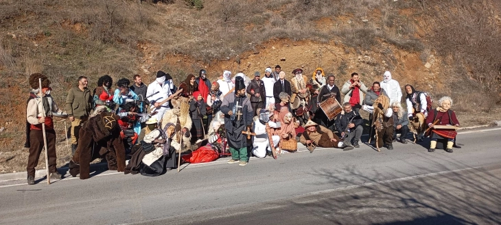 „Сурова“ одекна во Ѕвегор - вековната традиција продолжува