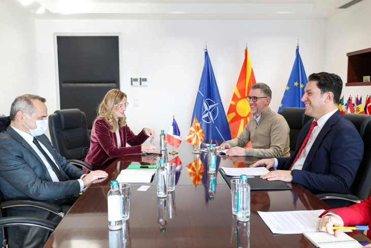 Sali - Le Rigoleur: Strengthening political dialogue and cooperation in areas of mutual interest