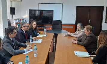 МОН за средбата на Јаневска со претставници на UNODC: Продолжува заедничката заложба за заштита на младите од пороци